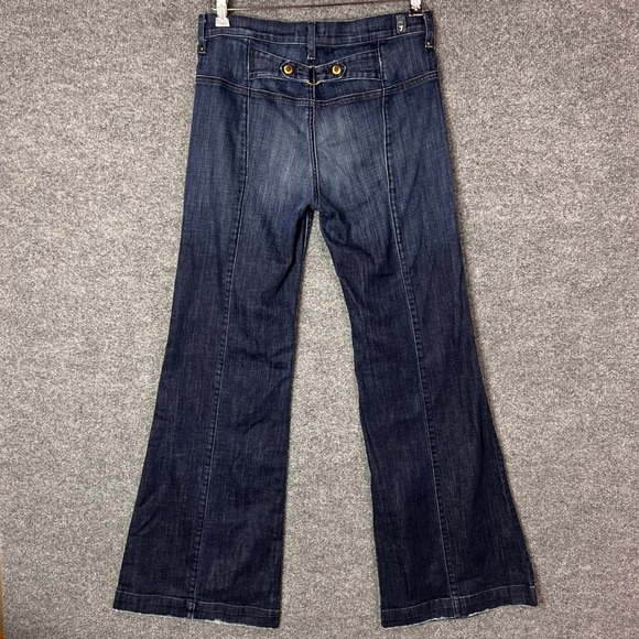 7 For All Mankind Buckle Back Women Flare Jeans Dark Wash Blue Denim  30 - Picture 2 of 10